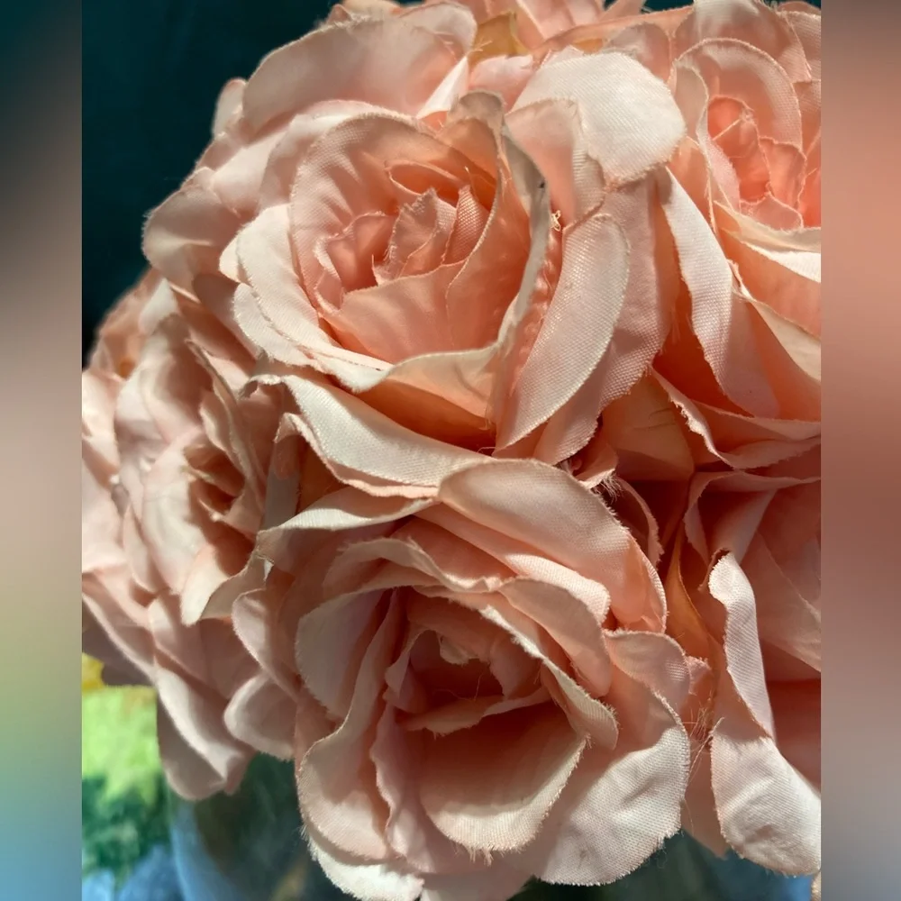 Round Pink Flower Clear Glass Fake Faux Arrangment
